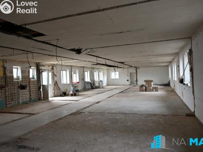 Продаж торгового приміщення Znojmo, Dobšická č. 1