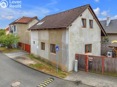 Prodej rodinného domu Žiželice, 5. května č. 1