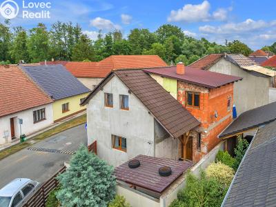 Prodej rodinného domu Žiželice, 5. května č. 11
