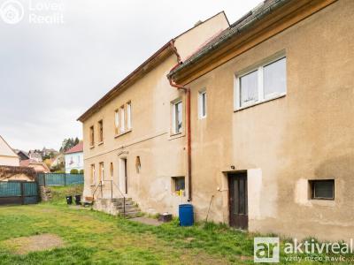 Продаж сімейного будинку Dolní Zálezly, Mírové náměstí č. 32