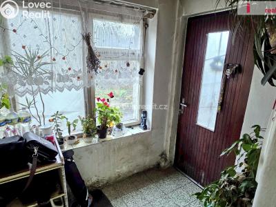 Продаж сімейного будинку Praha 21, Zaříčanská č. 49