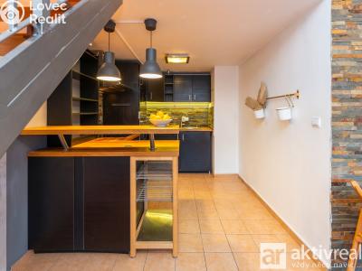 Prodej bytu 2+KK Šestajovice, Komenského 1329 č. 6