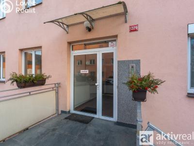 Prodej bytu 2+KK Šestajovice, Komenského 1329 č. 14