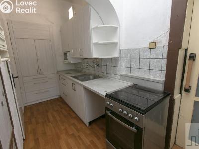 Prodej vícegeneračního domu Lahošť, Švermova č. 12
