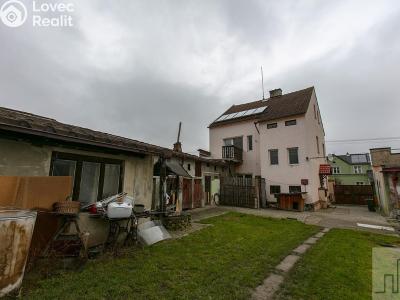 Prodej vícegeneračního domu Lahošť, Švermova č. 26