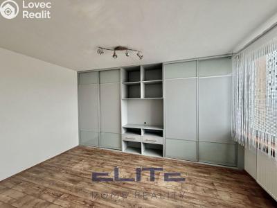 Pronájem bytu 2+KK Liberec, Zámecký vrch 1397 č. 1