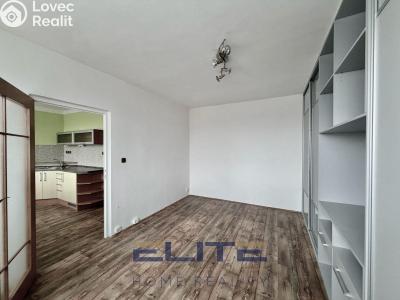 Pronájem bytu 2+KK Liberec, Zámecký vrch 1397 č. 5