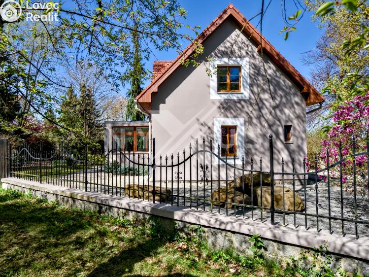 Продаж сімейного будинку Týnec nad Sázavou, Sad přátelství 97 č. 3