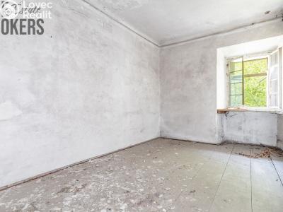Prodej rodinného domu Kostelec nad Černými lesy, Českobrodská č. 14