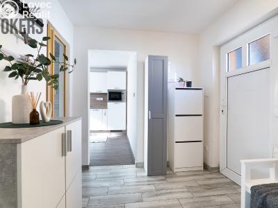 Продаж сімейного будинку Praha, Všetatská č. 23