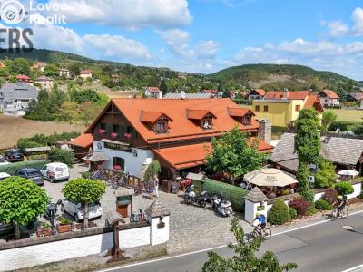 Продаж сімейного будинку Hlásná Třebaň, Karlštejnská č. 40