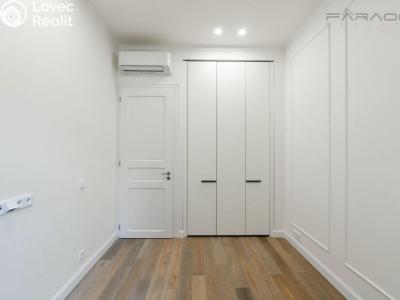 Pronájem bytu 4+KK Praha, náměstí Jiřího z Poděbrad č. 20