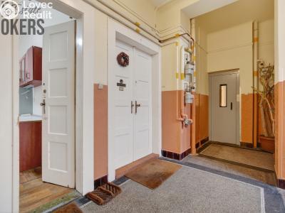 Продаж квартири 2+1 Praha, Ambrožova č. 21