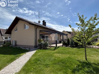 Оренда сімейного будинку Humpolec, Sadová č. 14