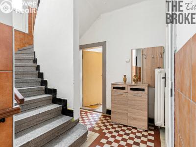 Prodej rodinného domu Hradec Králové č. 8