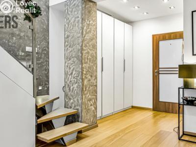 Sale apartment 5+KK Praha, Ke Slivenci 11 č. 4