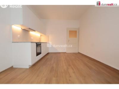 Аренда квартиры 2+KK Praha 10, Mrštíkova č. 7