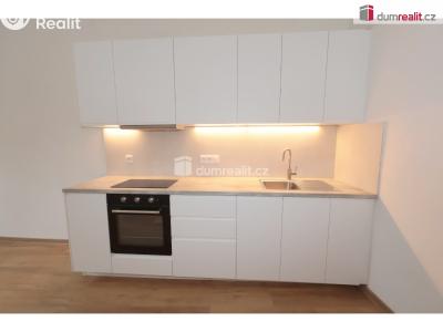 Аренда квартиры 2+KK Praha 10, Mrštíkova č. 9