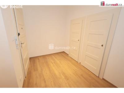 Аренда квартиры 2+KK Praha 10, Mrštíkova č. 20
