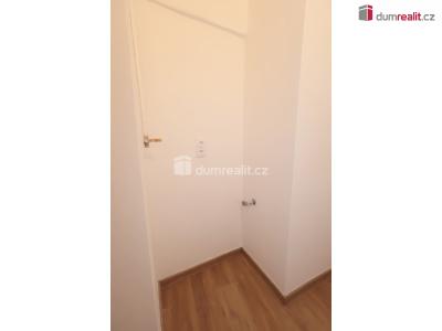 Аренда квартиры 2+KK Praha 10, Mrštíkova č. 24