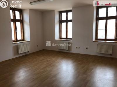 Аренда коммерческой недвижимости Vítkov, náměstí Jana Zajíce č. 8