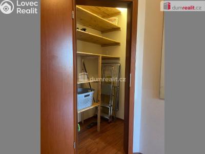 Sale apartment 1+KK Praha-Ďáblice, Hořínecká č. 29
