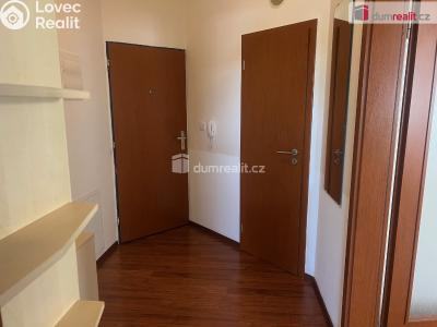 Sale apartment 1+KK Praha-Ďáblice, Hořínecká č. 32