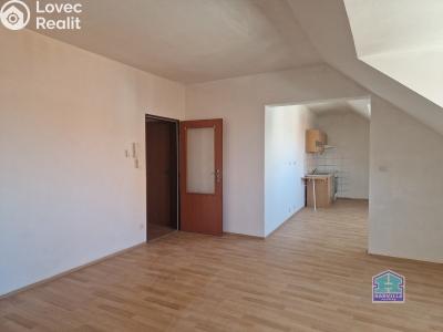 Pronájem bytu 2+KK Stříbro, Benešova 194 č. 3