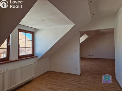 Pronájem bytu 2+KK Stříbro, Benešova 194 č. 9