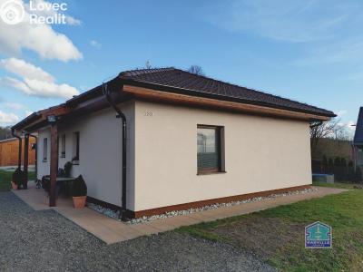 Продаж сімейного будинку Skořice č. 36