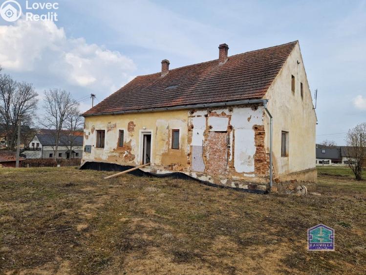 Prodej rodinného domu Erpužice č. 4