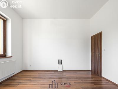Prodej vily Nová Role č. 18