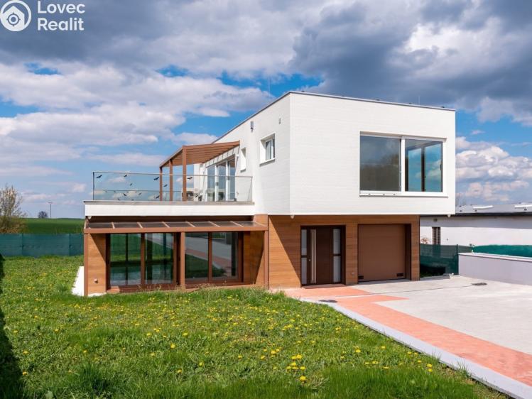 Продаж сімейного будинку Vysoký Újezd, U Rybníčka 758 č. 3