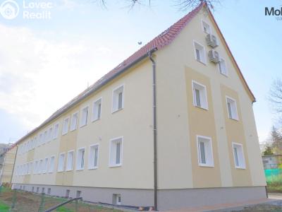 Pronájem bytu 3+KK Most, Hollarova č. 1