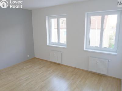 Pronájem bytu 3+KK Most, Hollarova č. 7