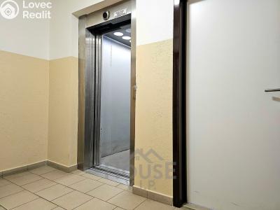 Продаж квартири 1+1 Praha, Matúškova č. 23