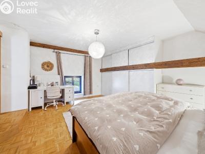 Продаж багатогенного будинку Troubky, Dědina č. 10