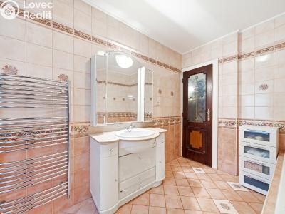 Продаж багатогенного будинку Troubky, Dědina č. 13