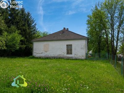 Prodej obchodního prostoru Opařany č. 13