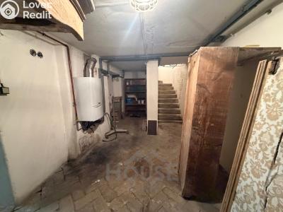 Sale multi-gen house Kladno č. 13