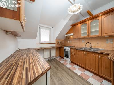 Prodej bytu 3+1 Olomouc, Chválkovická č. 7