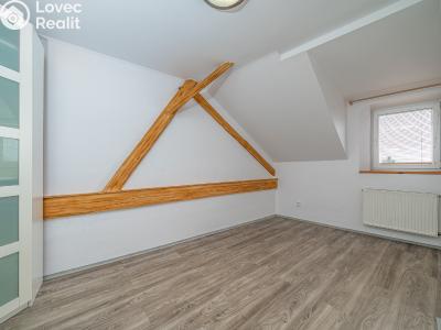 Prodej bytu 3+1 Olomouc, Chválkovická č. 15