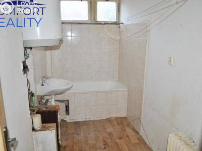 Prodej bytu 3+1 Hošťálkovy č. 7