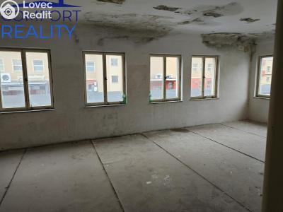 Pronájem obchodního prostoru Ostrava, Porubská č. 17