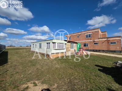 Sale other properties Jenštejn, Za zahradami č. 1
