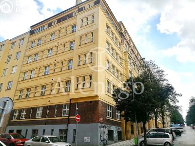 Sale apartment 2+1 Praha, Baranova č. 4