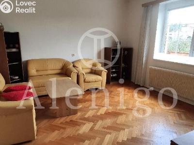Prodej rodinného domu Praha, Nad višňovkou č. 3