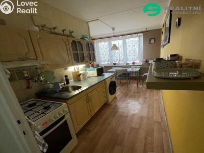 Prodej bytu 2+1 Klášterec nad Ohří, 17. listopadu č. 10