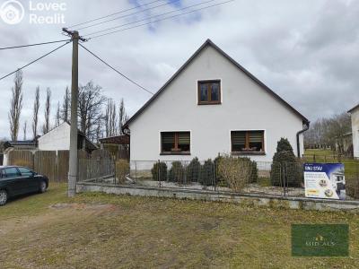 Sale family house Bor č. 1