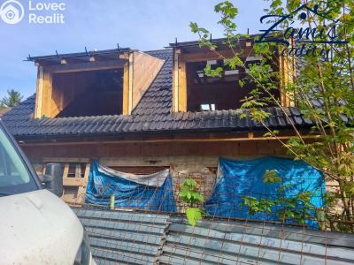 Prodej rodinného domu Kladno, Kolmistrova 446 č. 19
